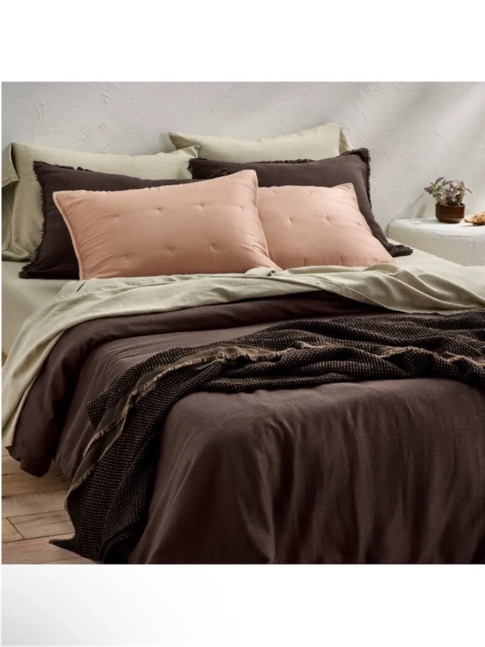 NWT King Textured Waffle Coverlet Dark Fig - Casaluna